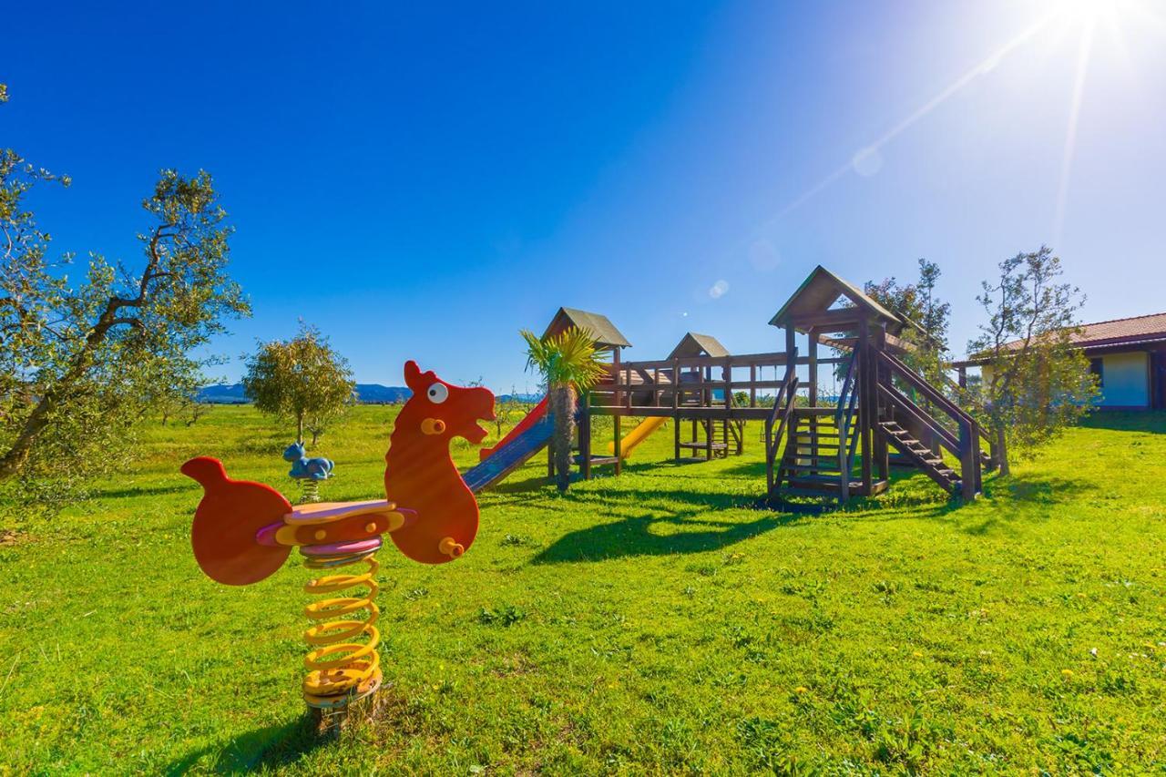 فندق Glamping Gli Etruschi بيومبينوا المظهر الخارجي الصورة