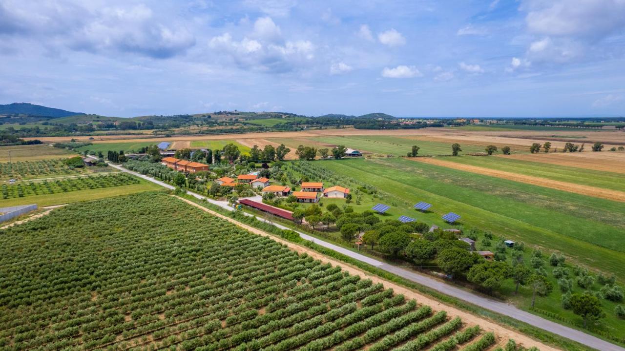 فندق Glamping Gli Etruschi بيومبينوا المظهر الخارجي الصورة